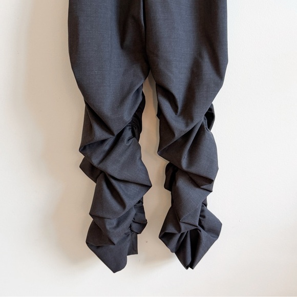 New! JACQUEMUS • Le Corsaire Fronce Trouser Pants in Dark Grey - Picture 11 of 16